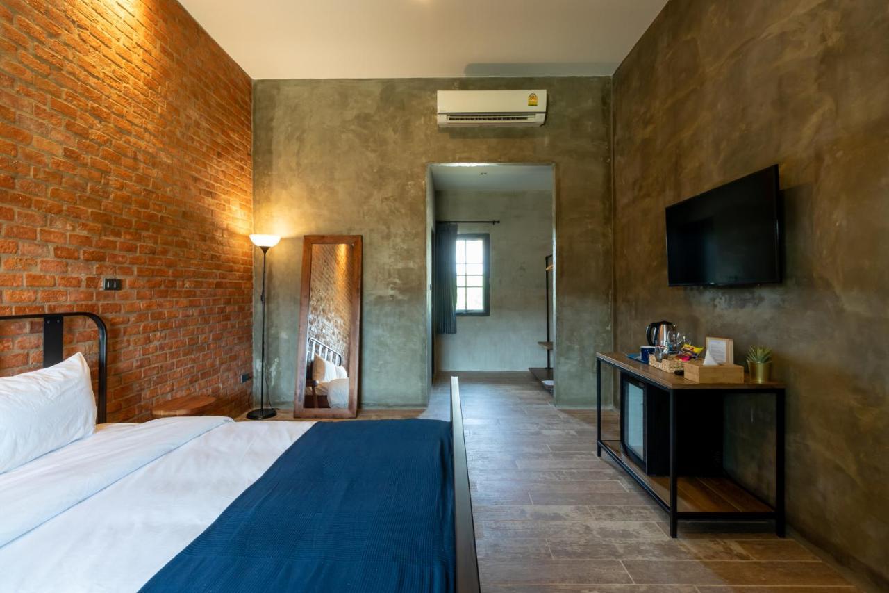 The Barn Hua Hin Hotel Кхао Тао Екстериор снимка