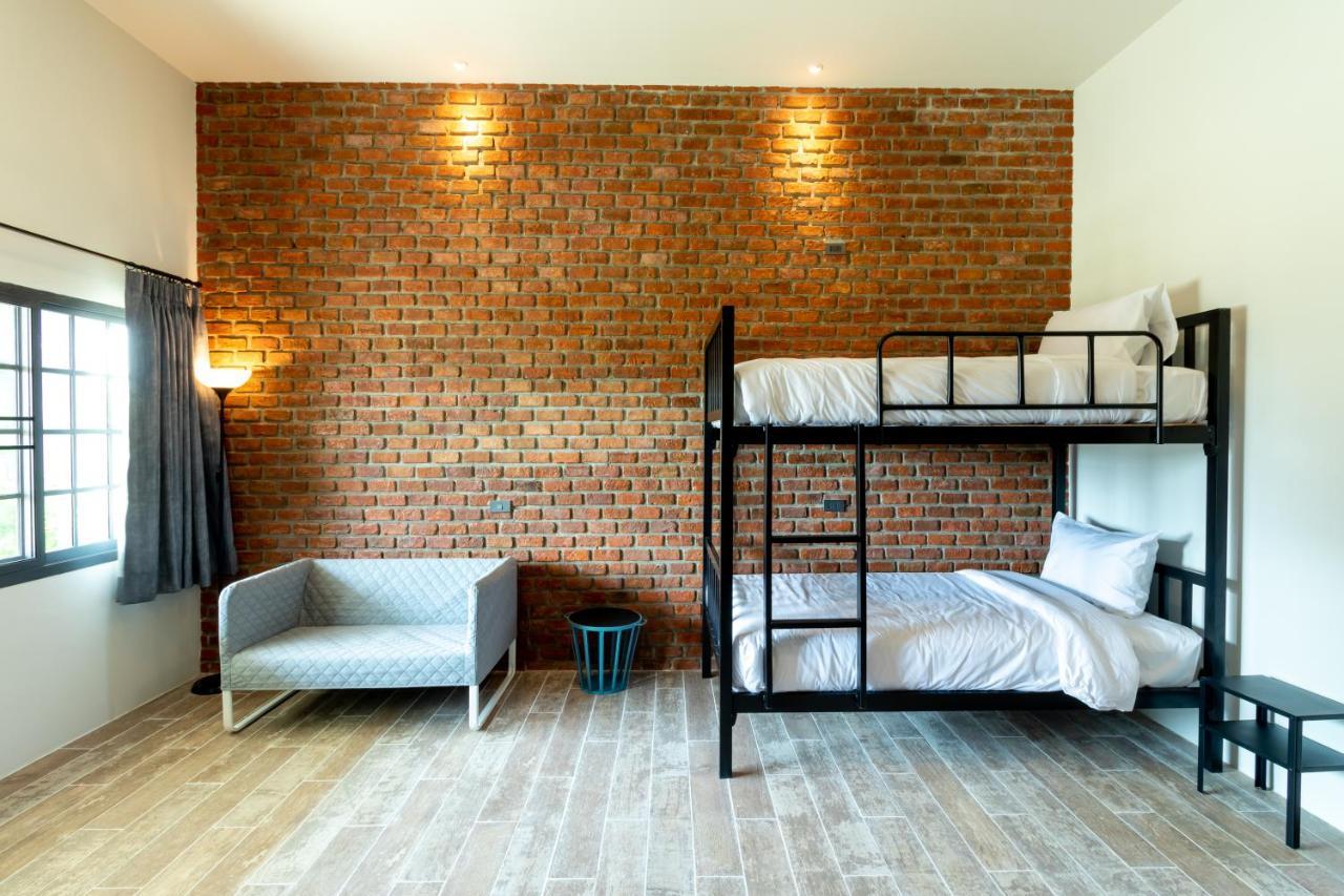 The Barn Hua Hin Hotel Кхао Тао Екстериор снимка