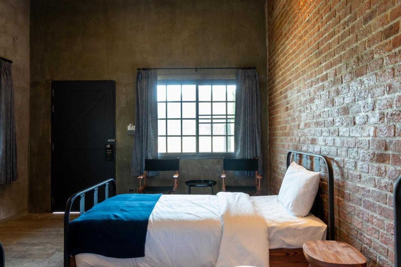 The Barn Hua Hin Hotel Кхао Тао Екстериор снимка